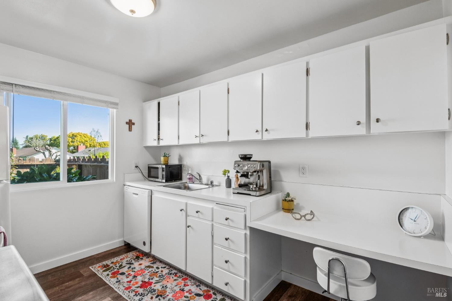 1366 Mission Drive