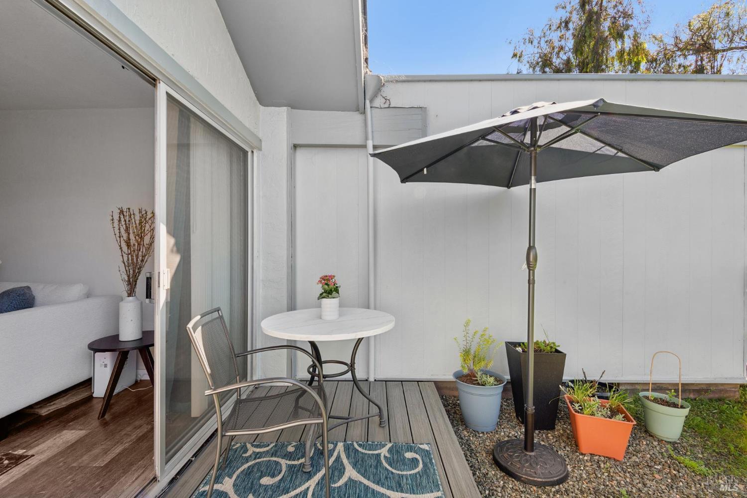 1366 Mission Drive