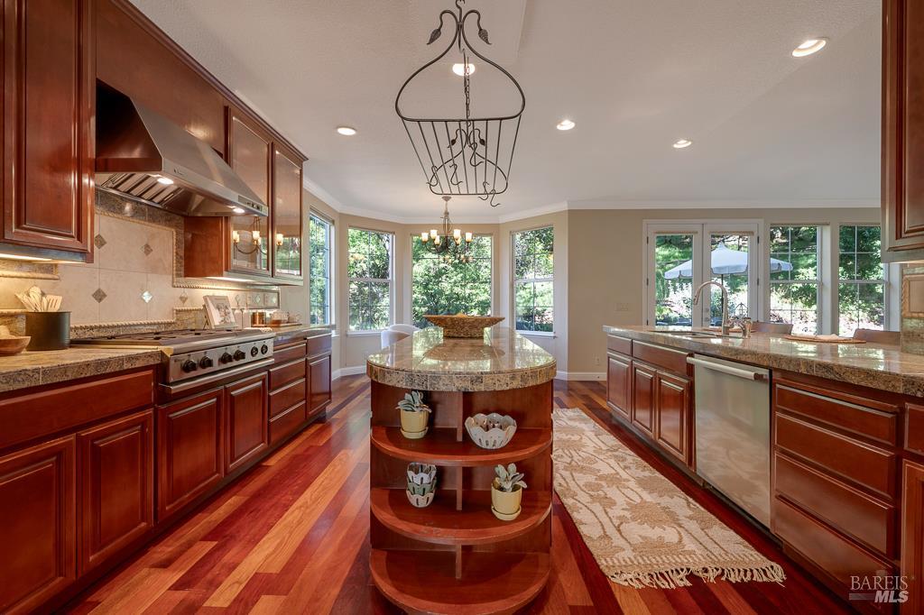 2029 Park Vista Court