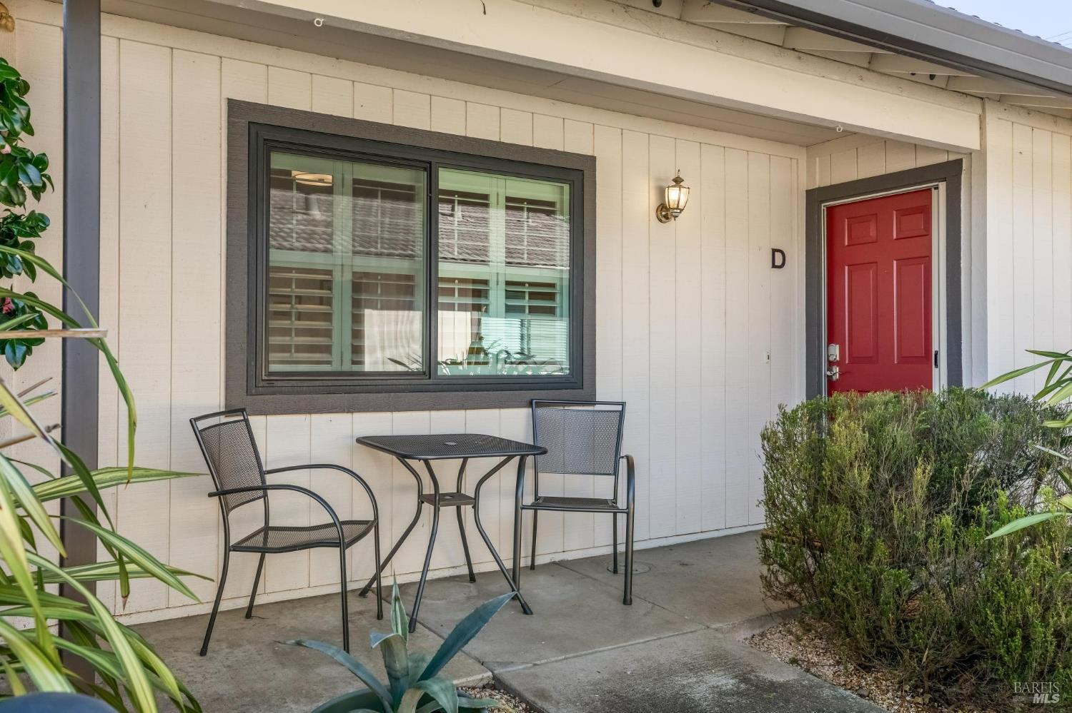 920 5th Street W Unit: #D