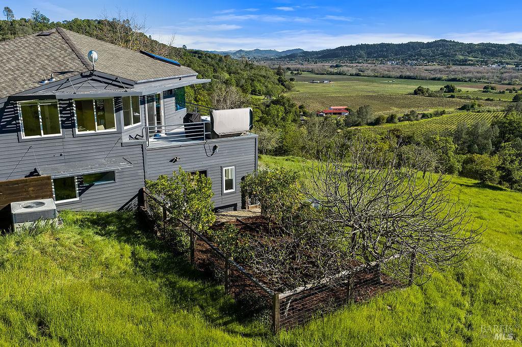 23121 Vineyard Road