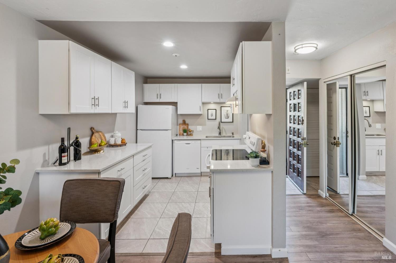 1453 Neotomas Avenue Unit: #304