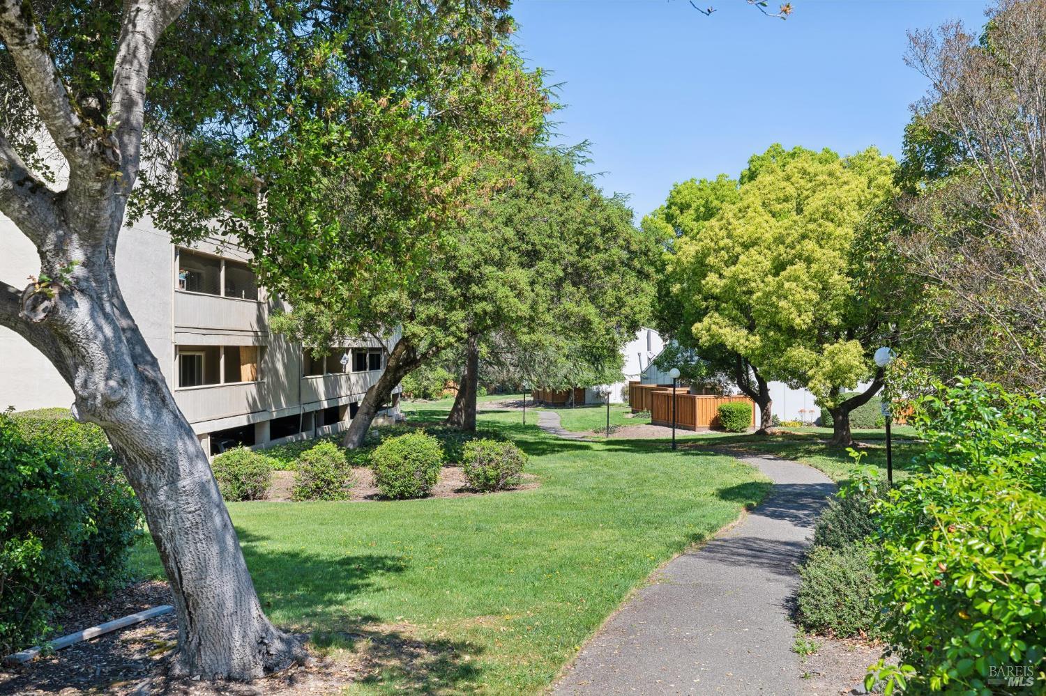 1453 Neotomas Avenue Unit: #304