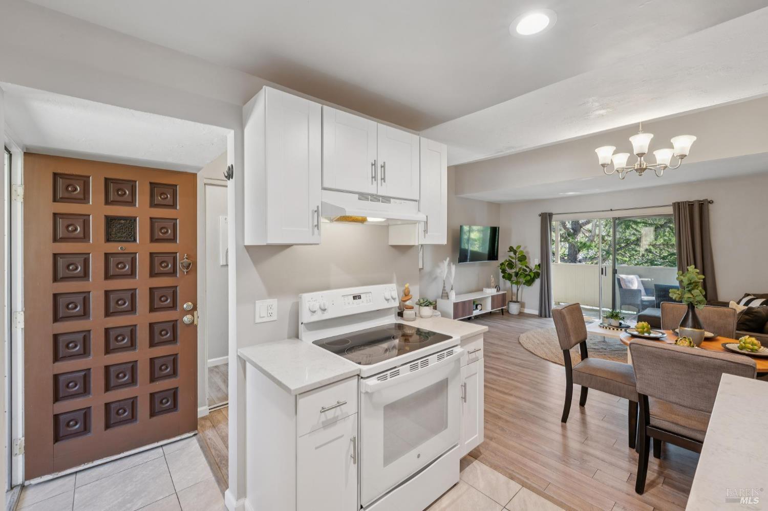 1453 Neotomas Avenue Unit: #304