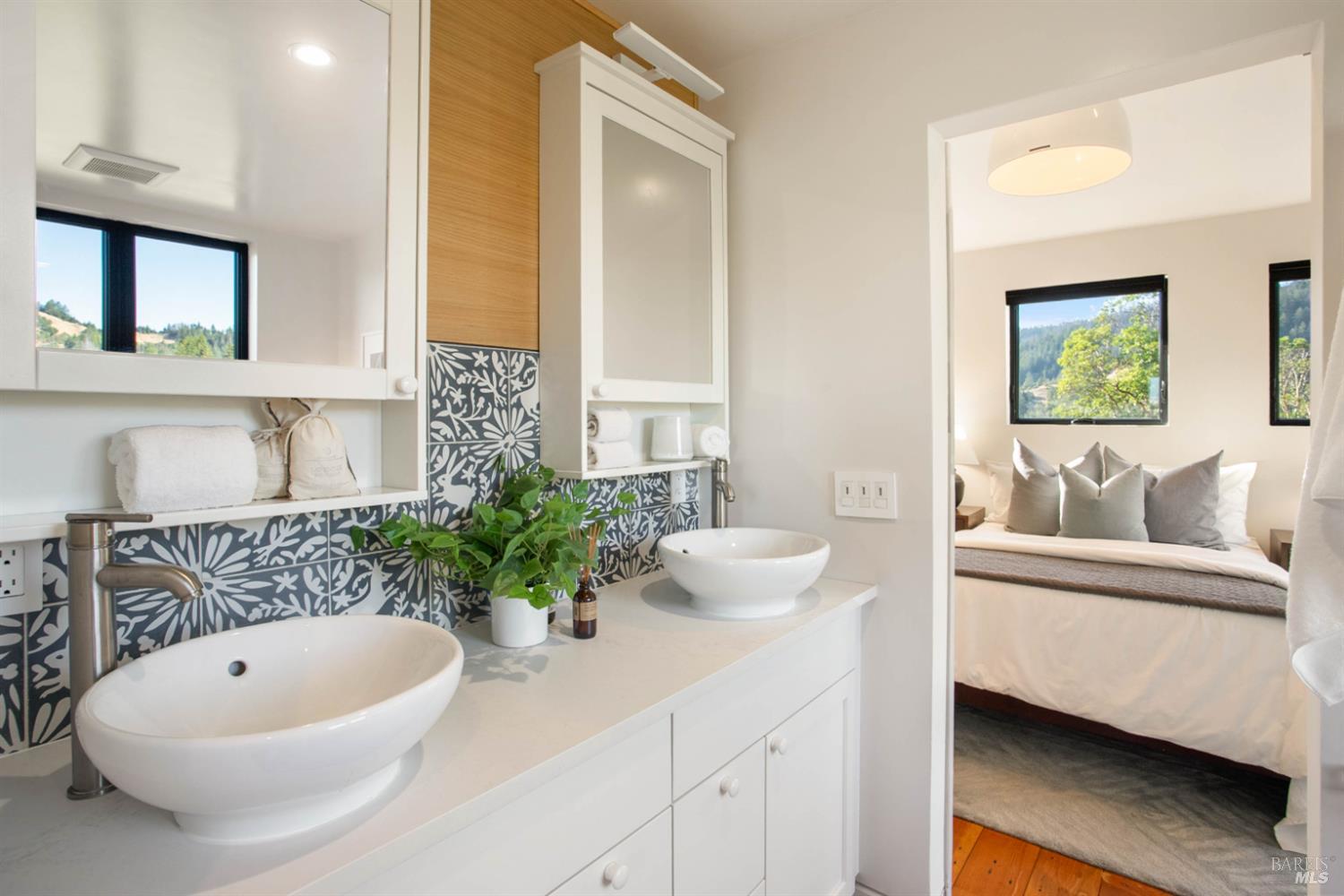 18200 Sweetwater Springs Road