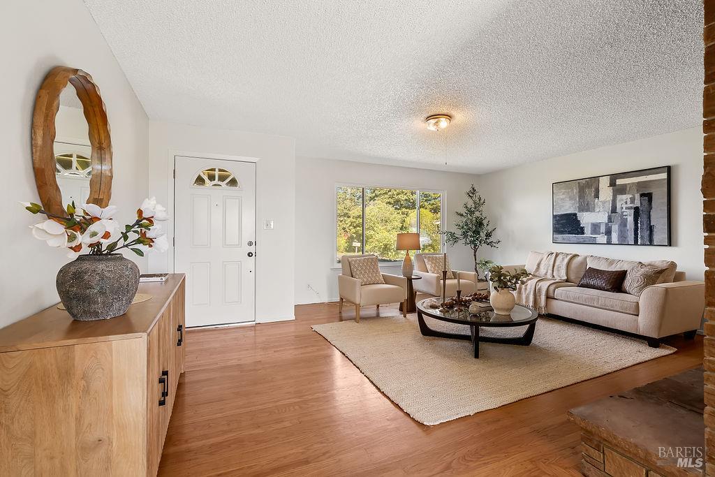 878 Pauline Court