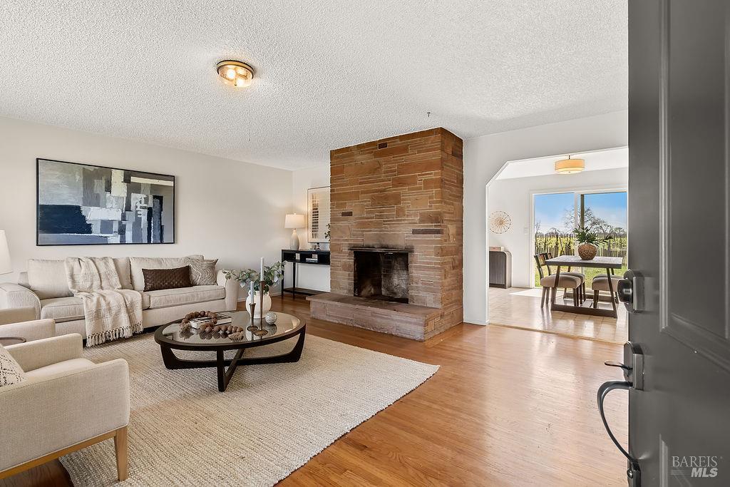 878 Pauline Court