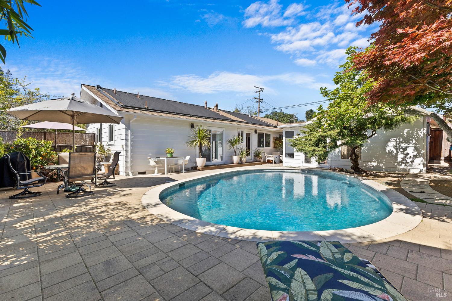 2126 Northwood Drive