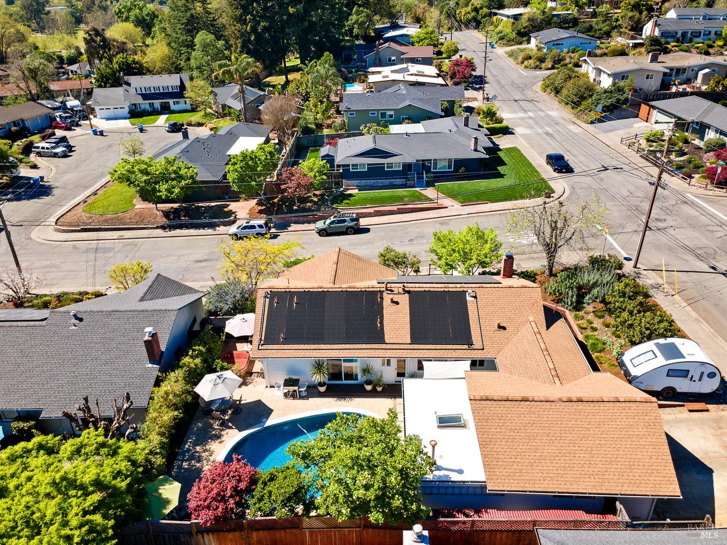 2126 Northwood Drive