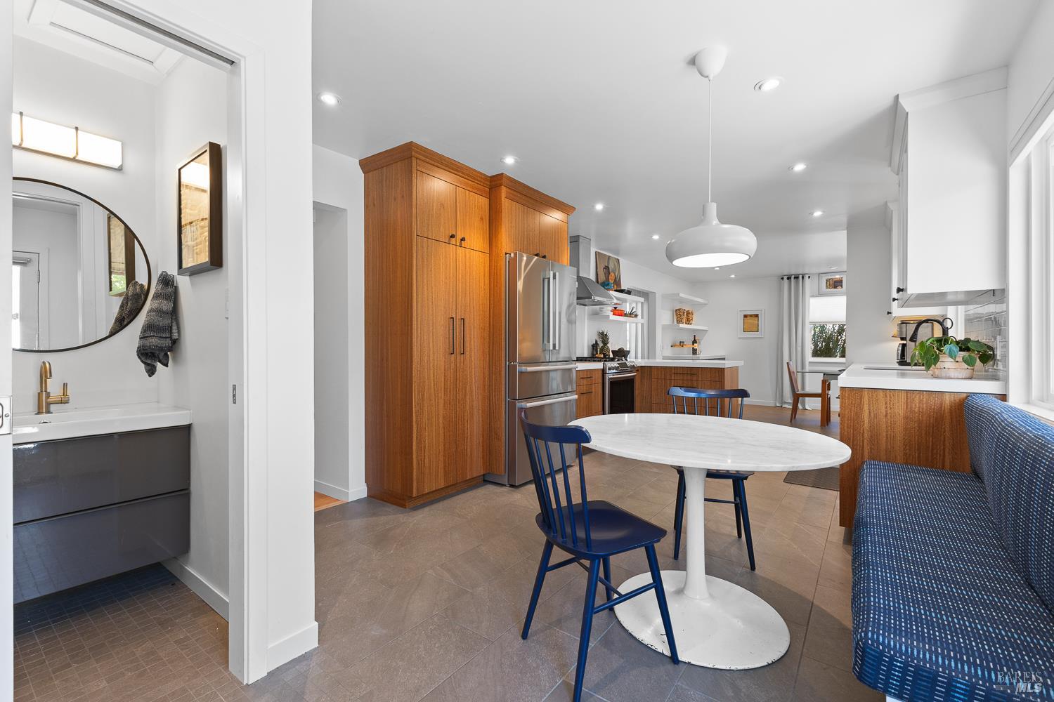 2126 Northwood Drive