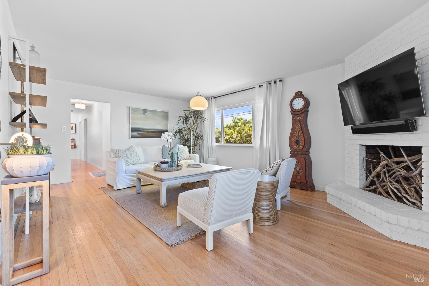 2126 Northwood Drive