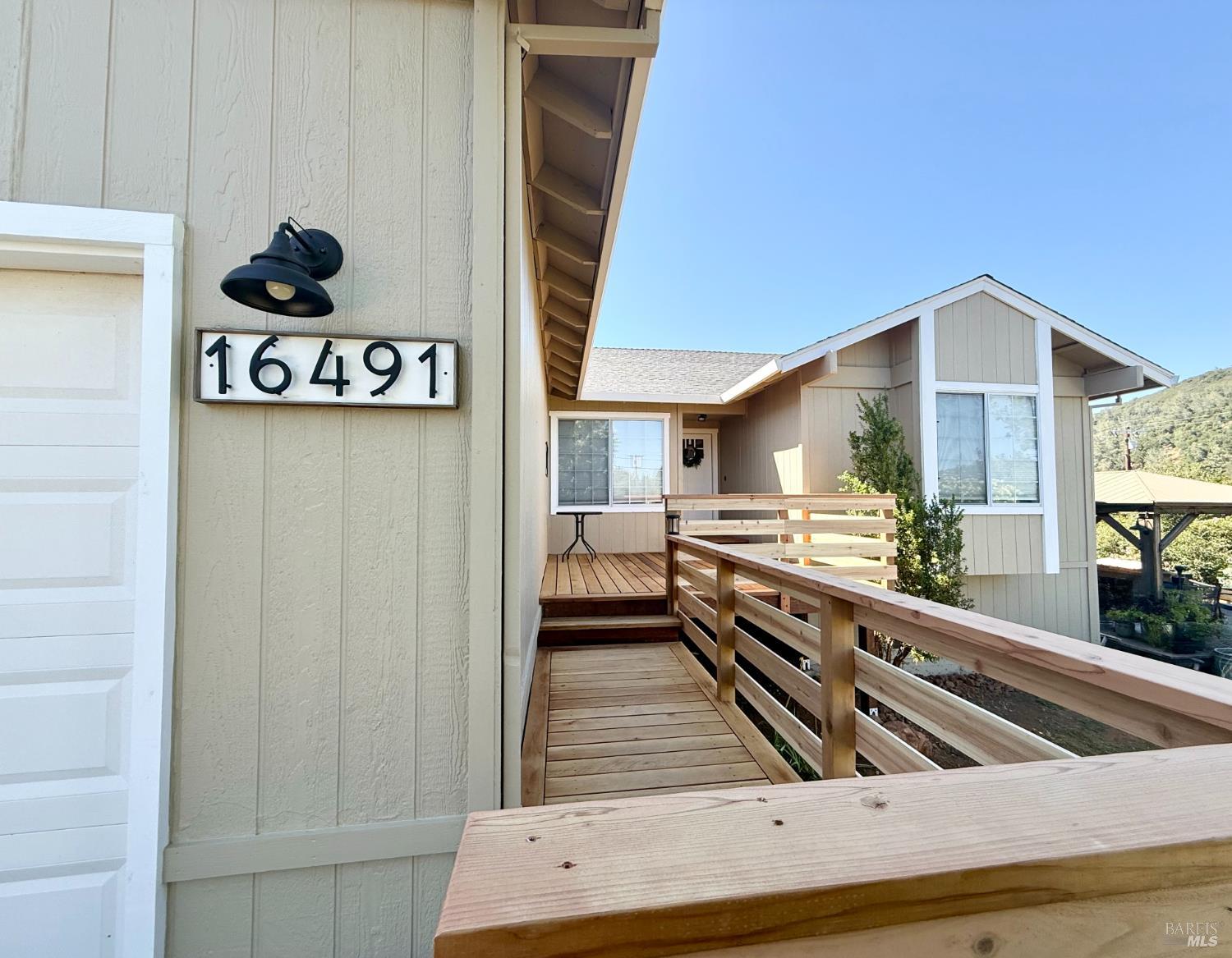 16491 Ridgecrest Court
