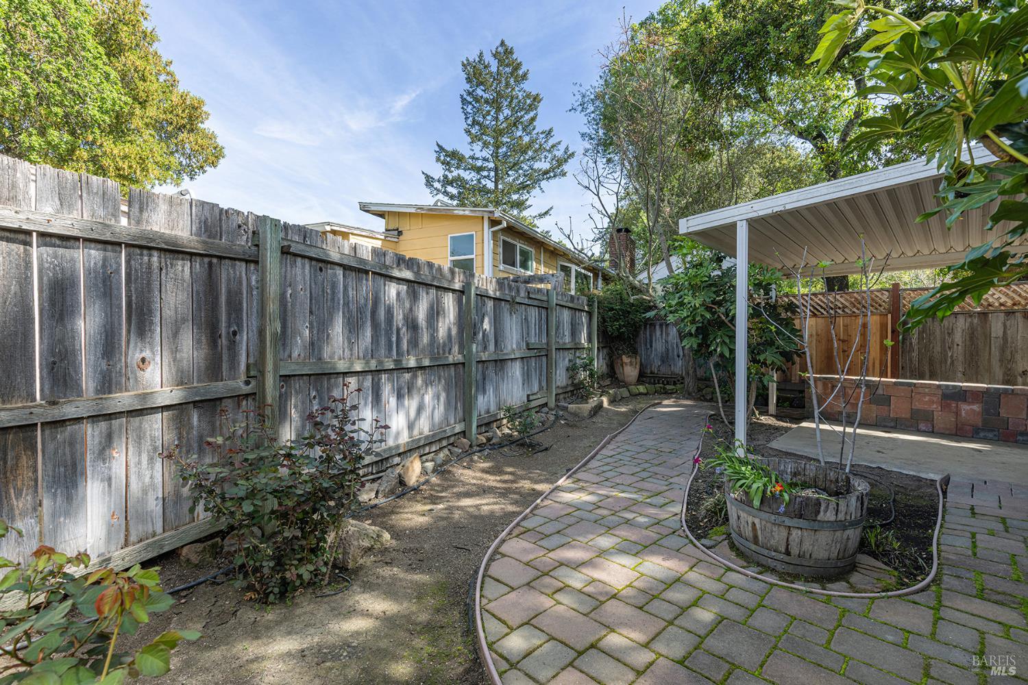 18090 Las Lomas Road