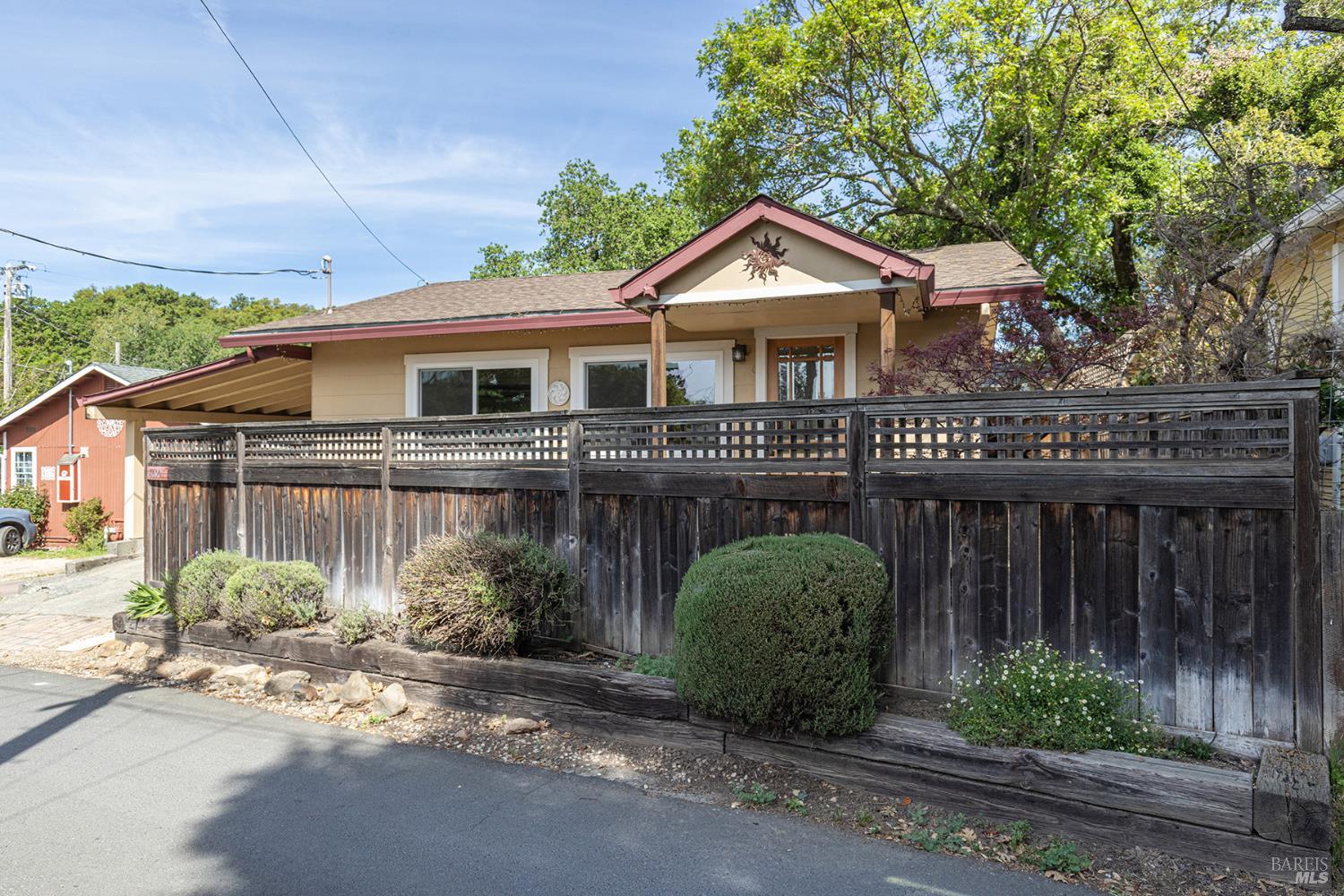 18090 Las Lomas Road