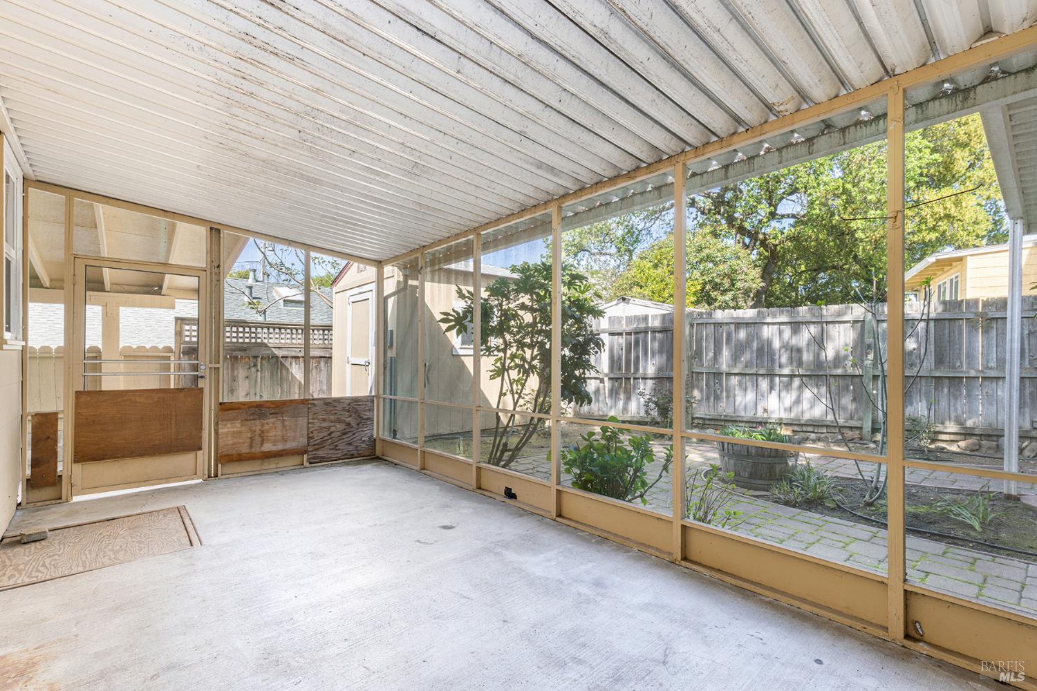 18090 Las Lomas Road