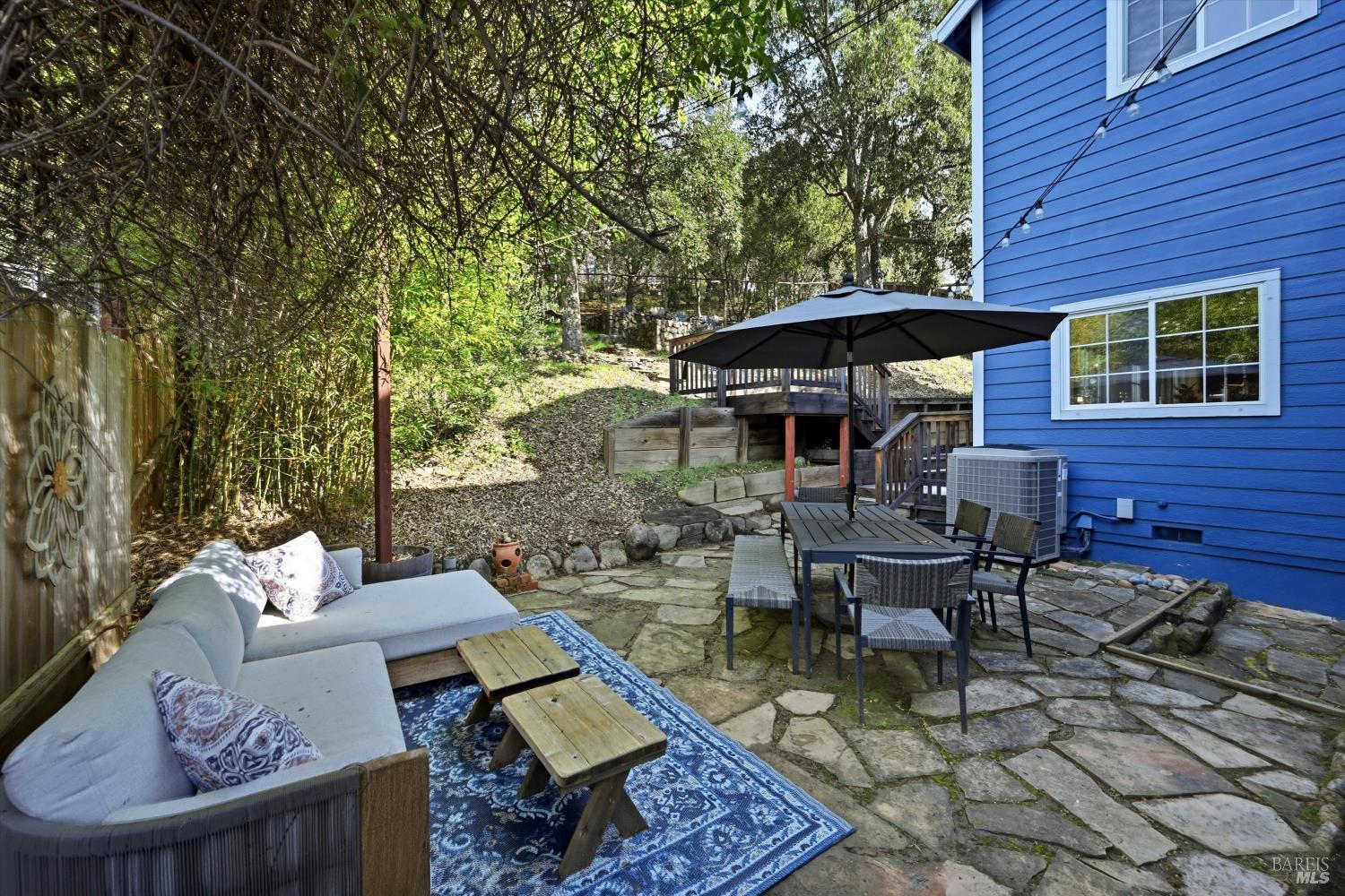 104 Village Oaks Court