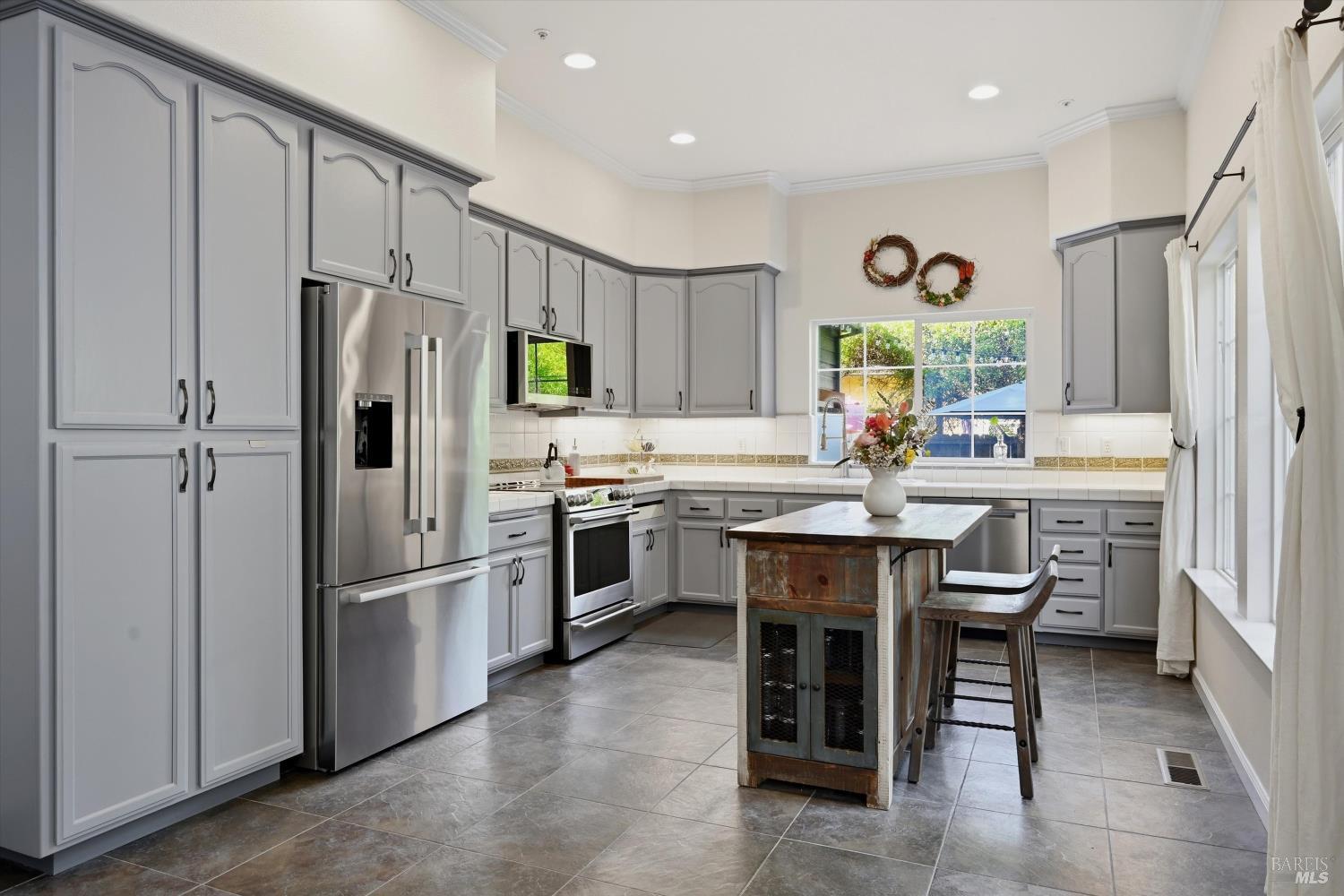 104 Village Oaks Court
