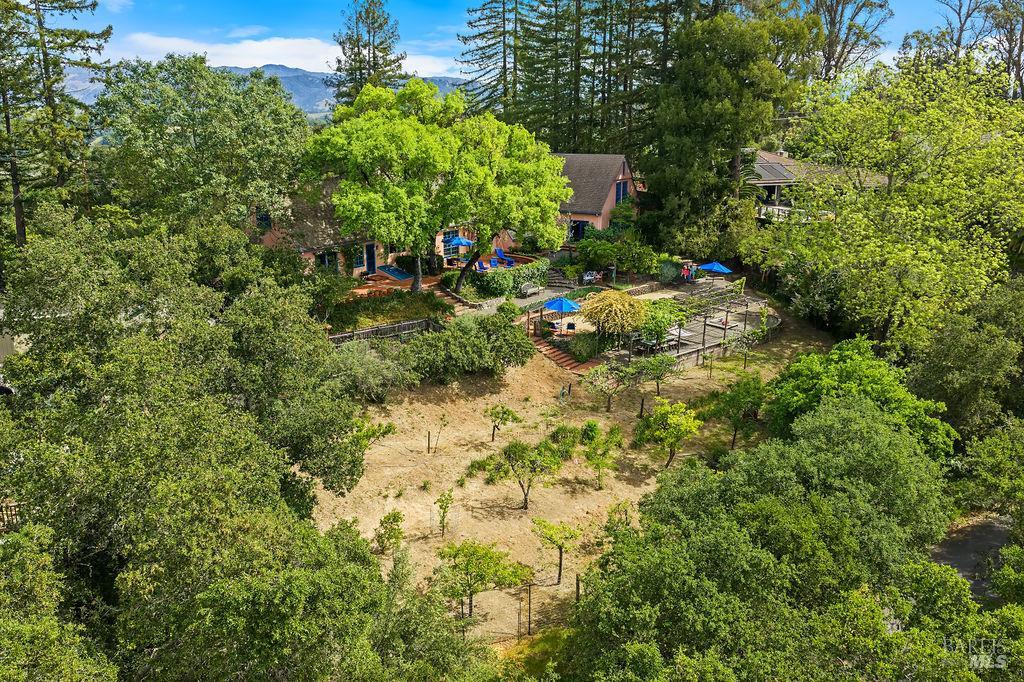 1212 N Fitch Mountain Road