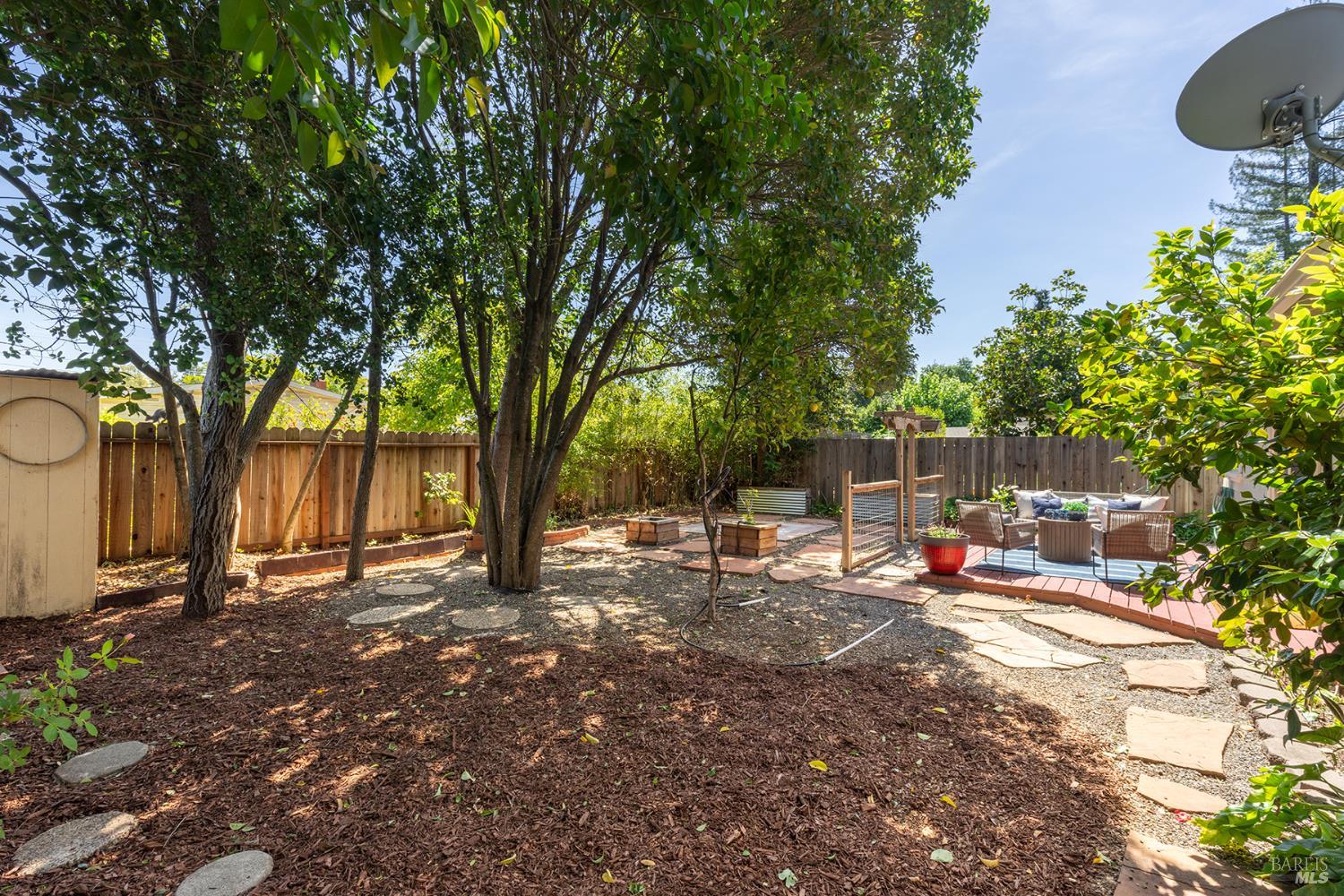 1828 Humboldt Street