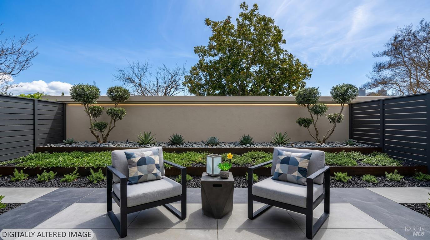 79 Fountain Grove Circle