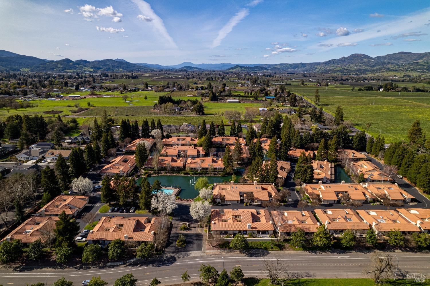 79 Fountain Grove Circle