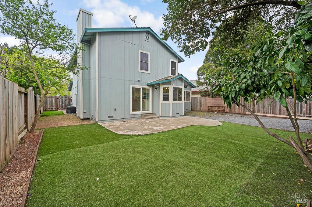 1924 Gambels Way