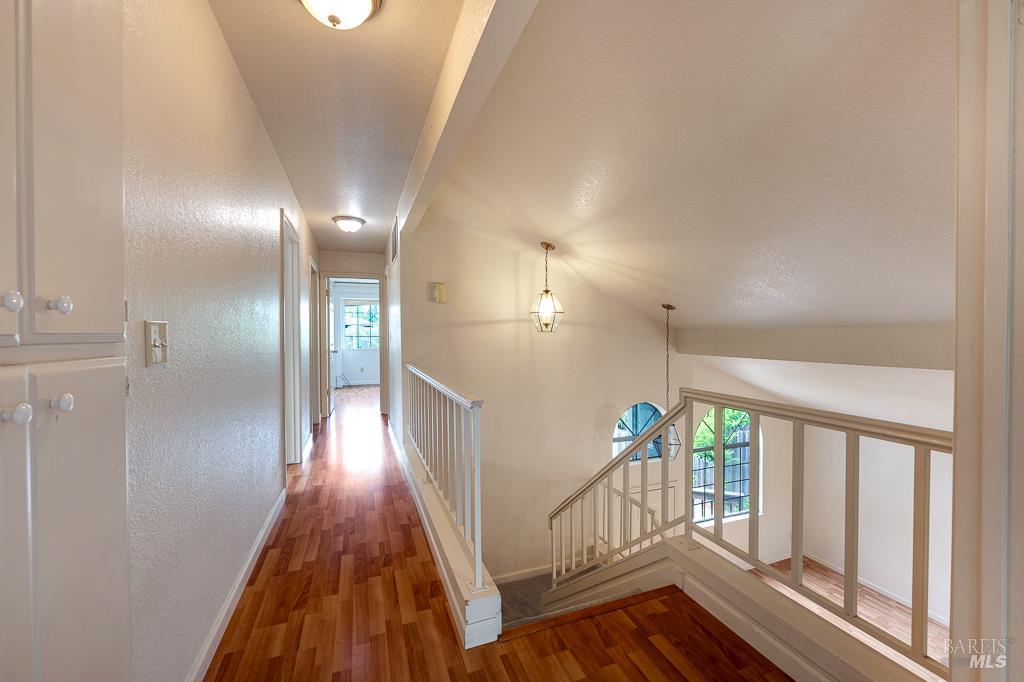 1924 Gambels Way