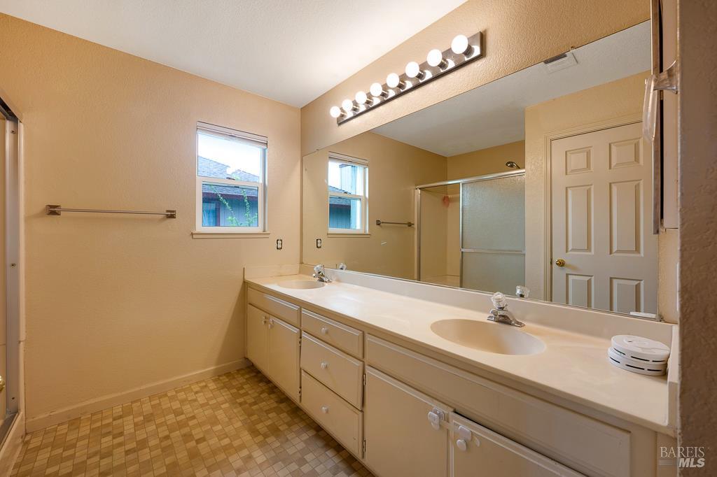 1924 Gambels Way