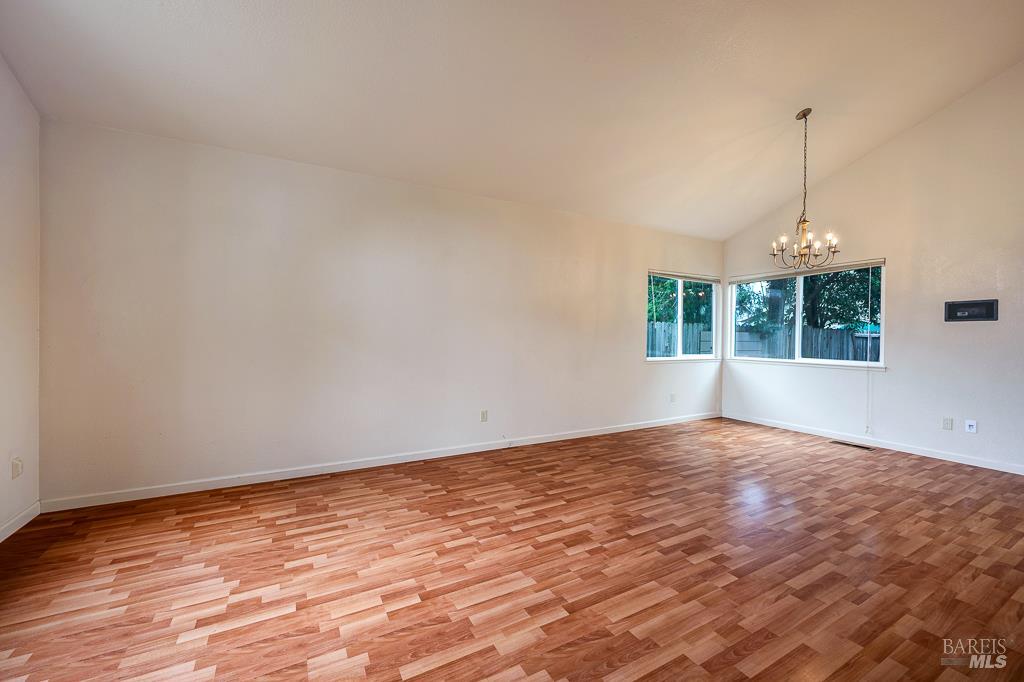 1924 Gambels Way