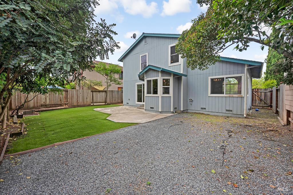 1924 Gambels Way