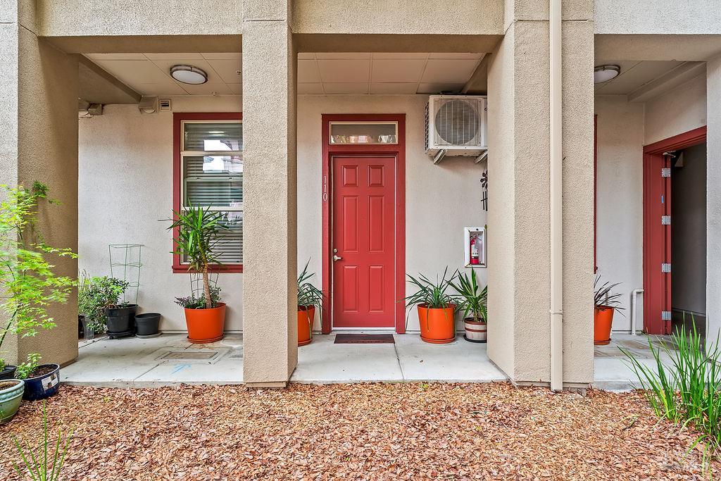 985 Doubles Drive Unit: #110