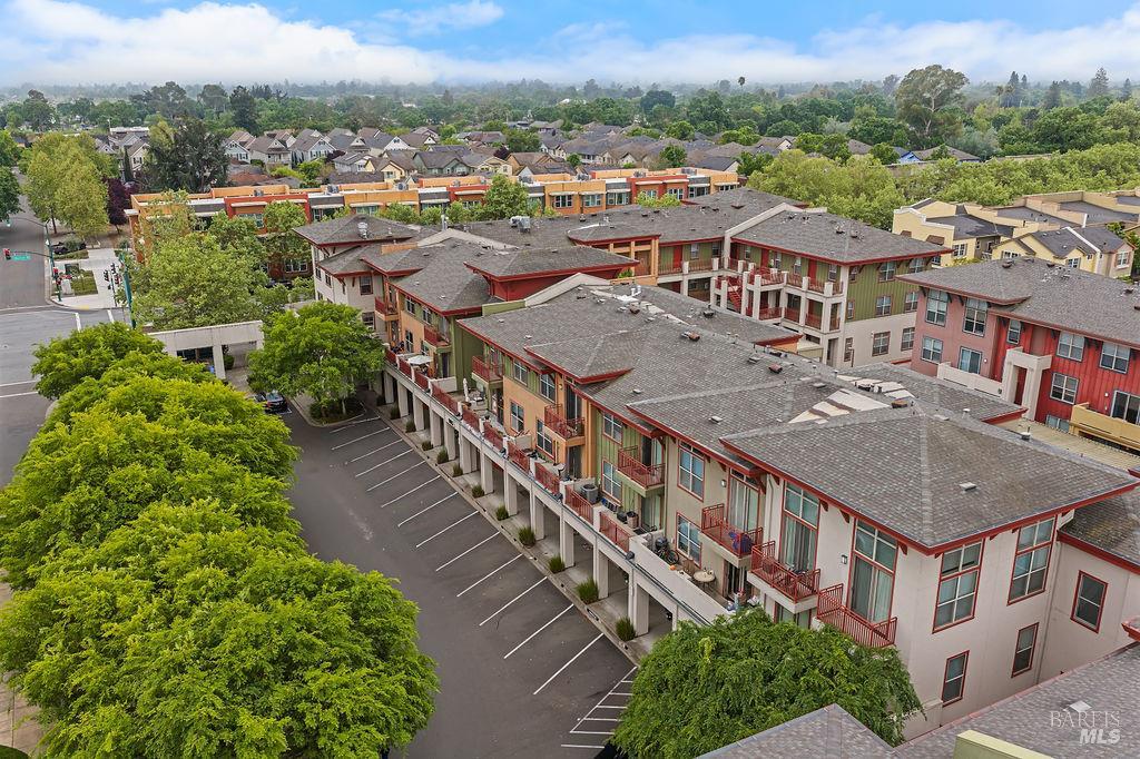 985 Doubles Drive Unit: #110