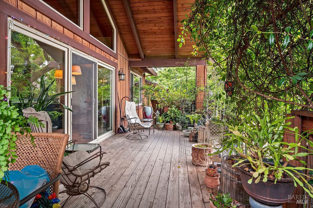 2425 Rancho Cabeza Drive