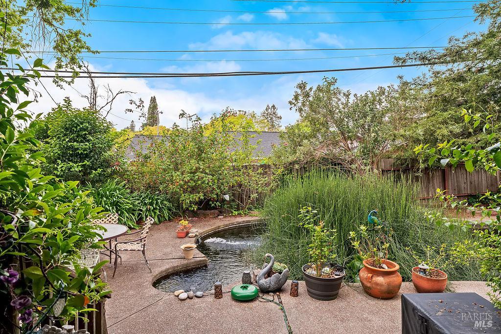 2425 Rancho Cabeza Drive