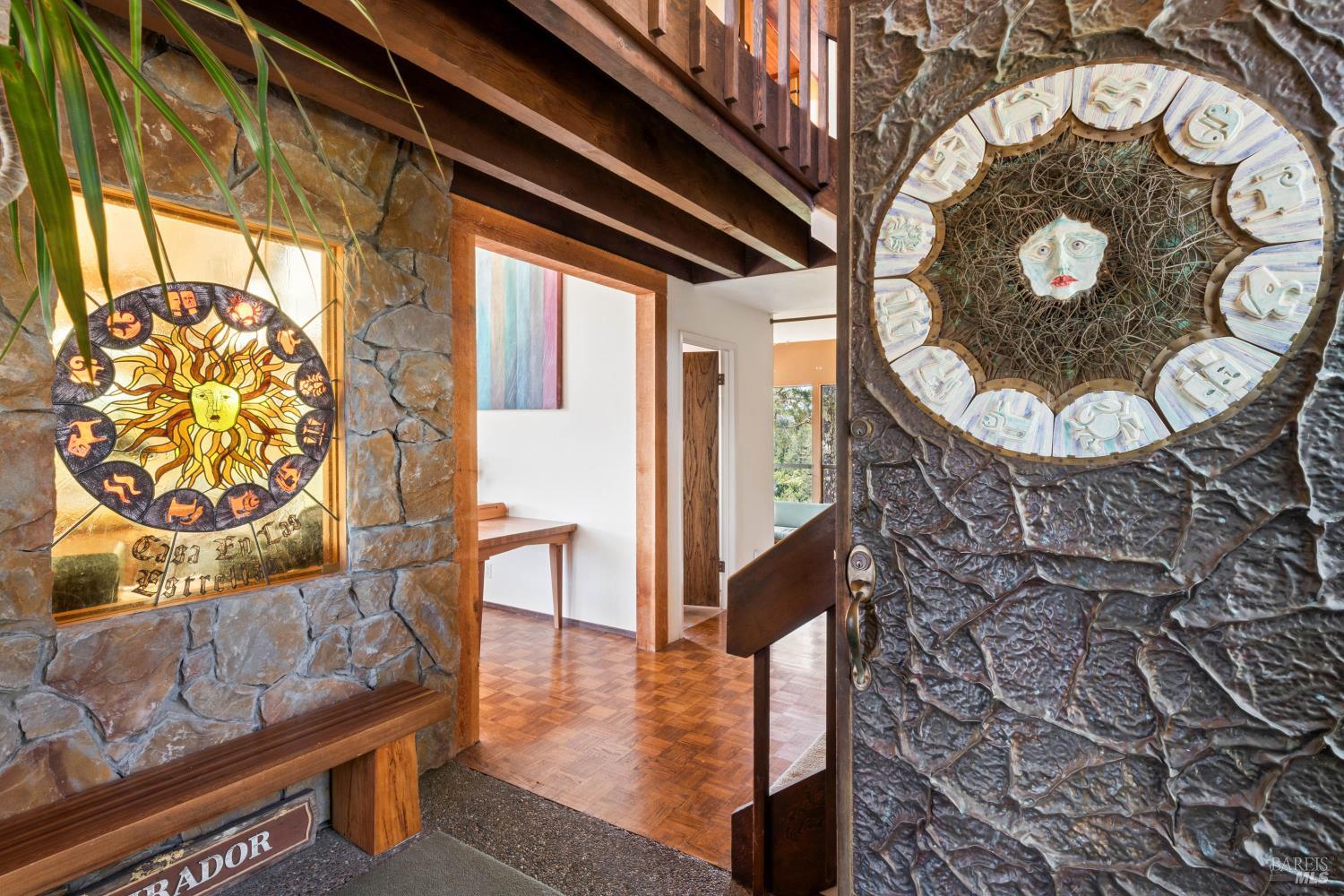 40 El Mirador Drive