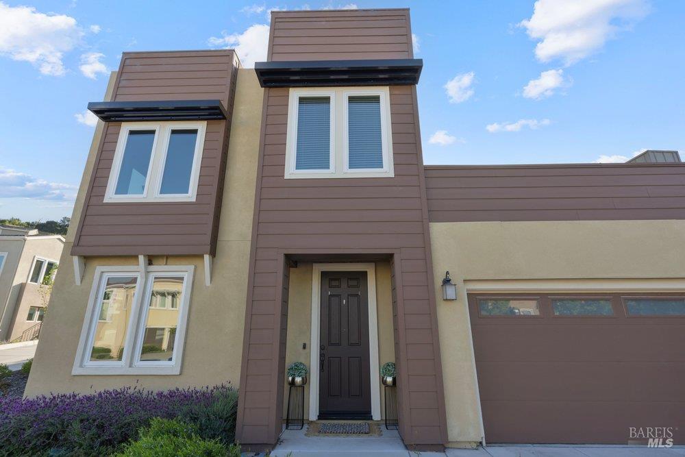 589 Sapphire Street