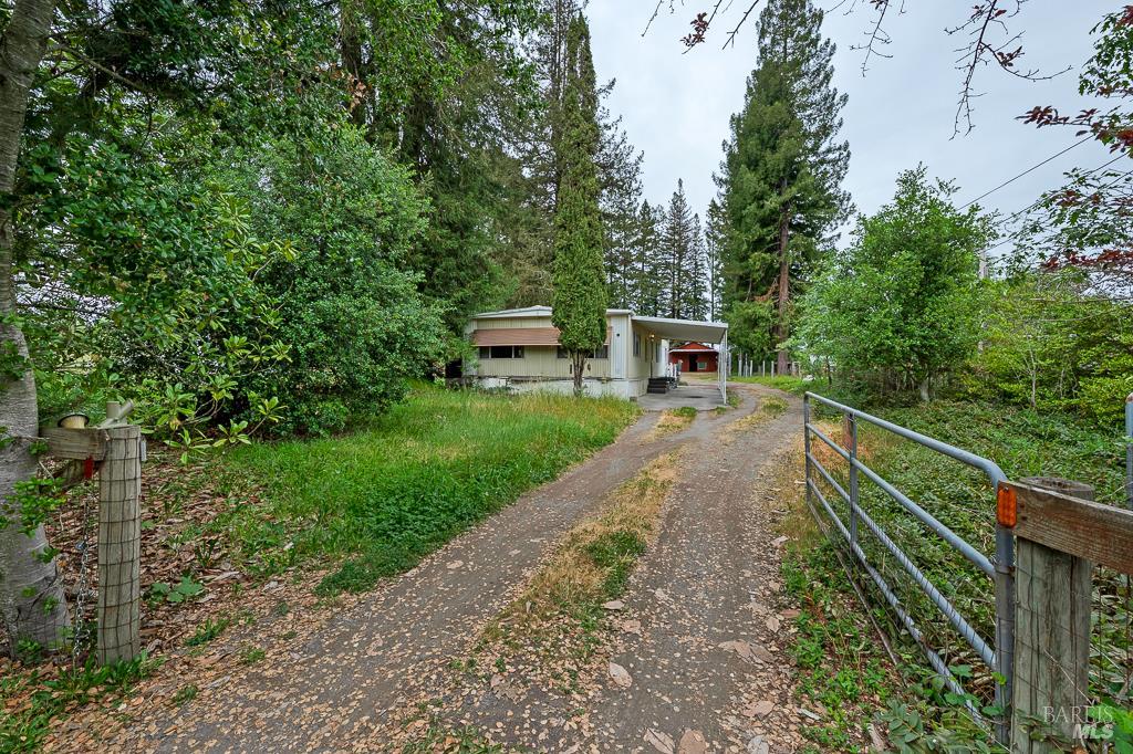 8466 Templeman Road