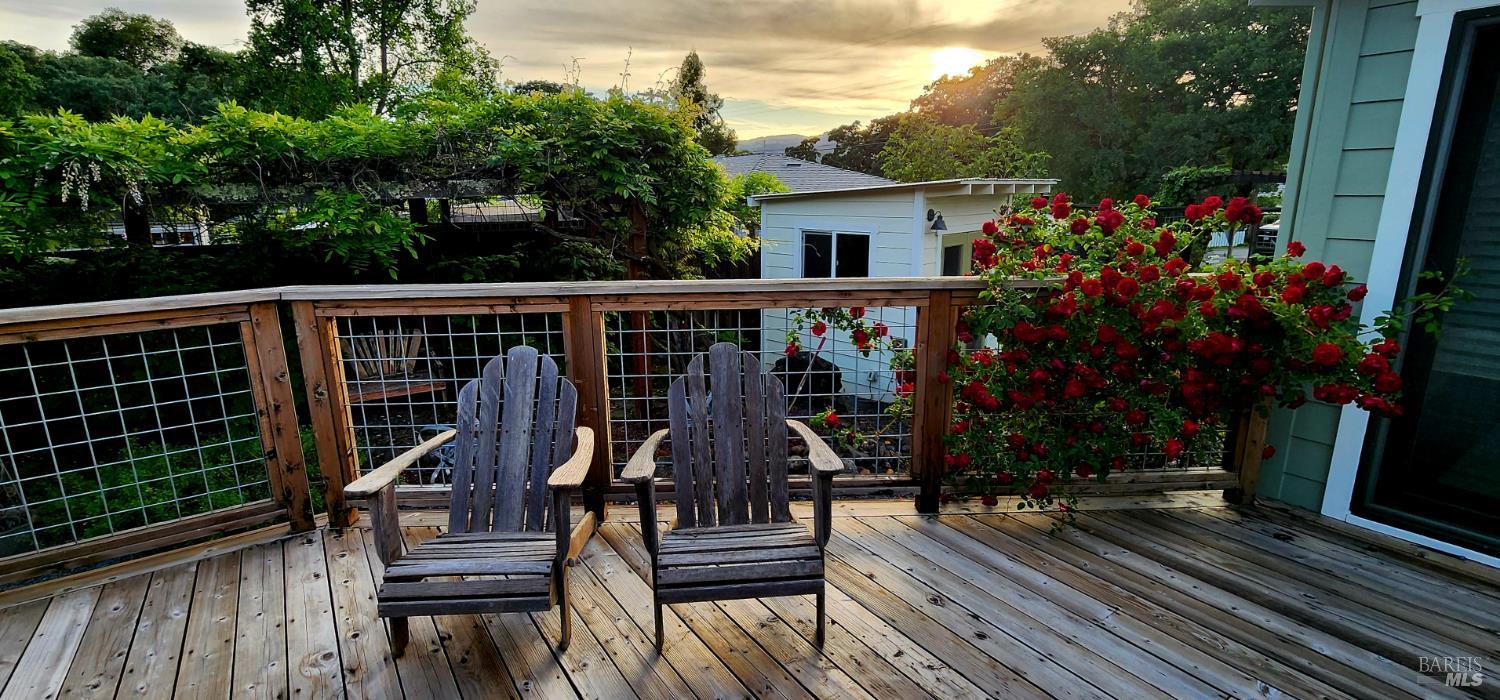 710 E Thomson Avenue