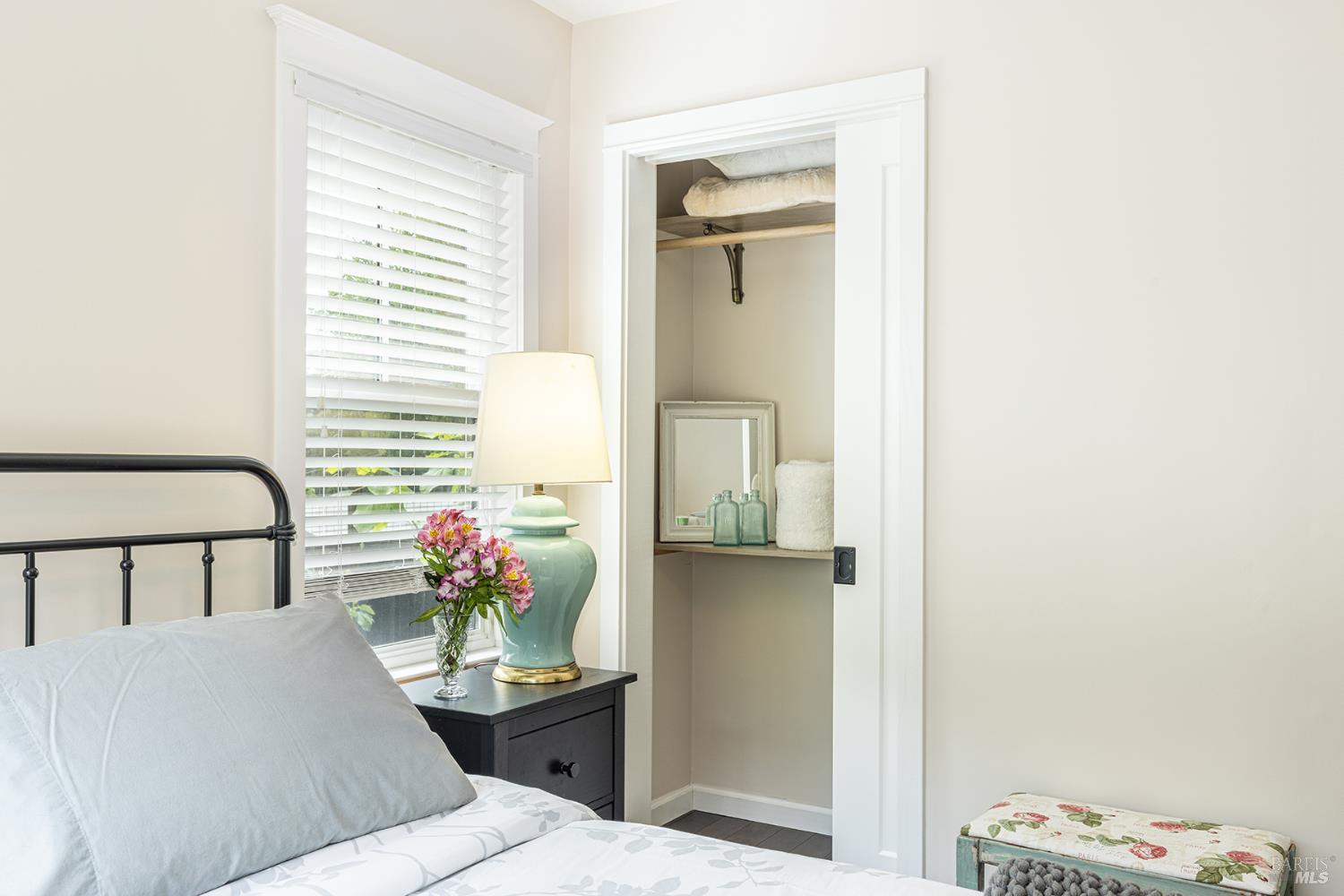 710 E Thomson Avenue