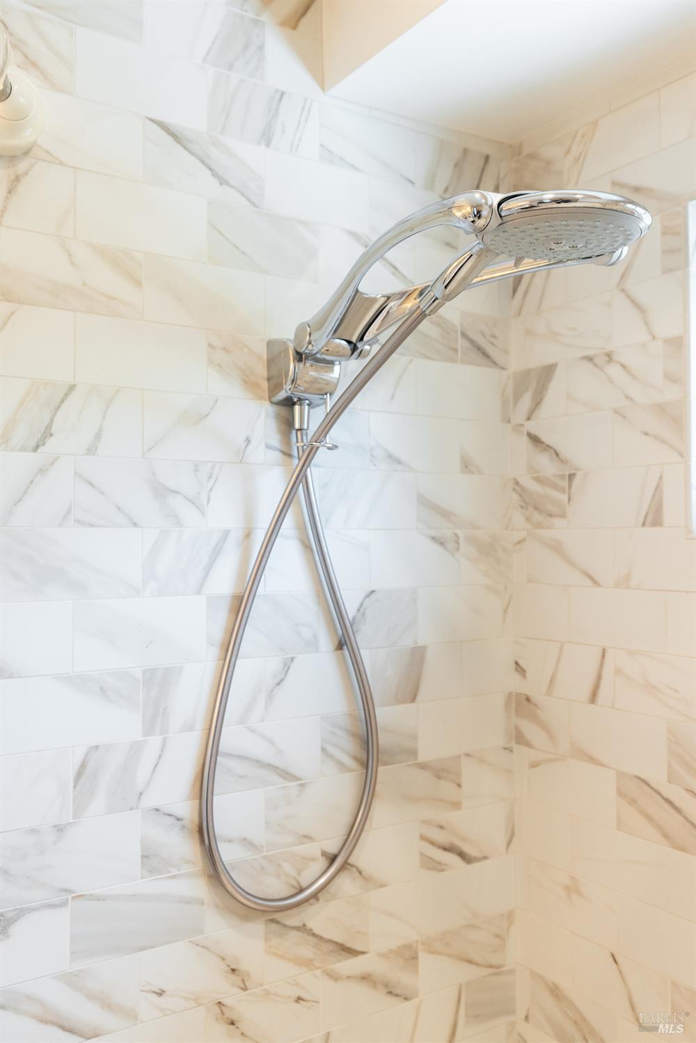 710 E Thomson Avenue