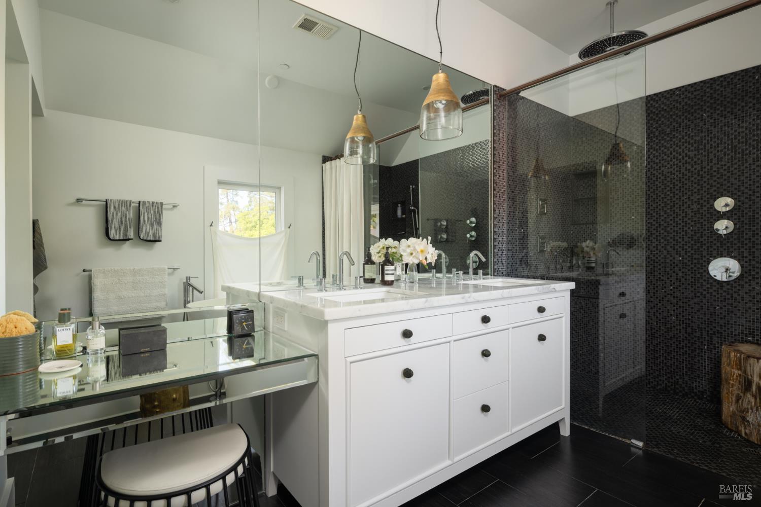 1331 Stockton Street