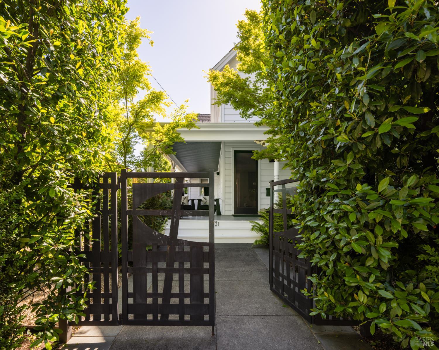 1331 Stockton Street