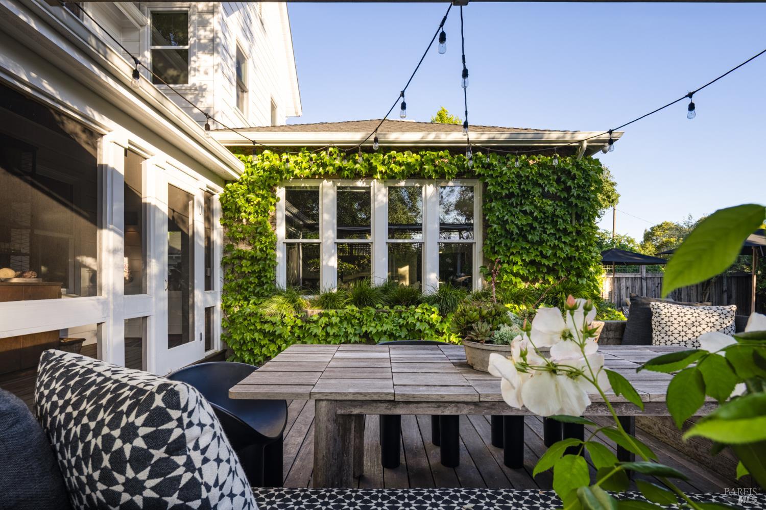 1331 Stockton Street