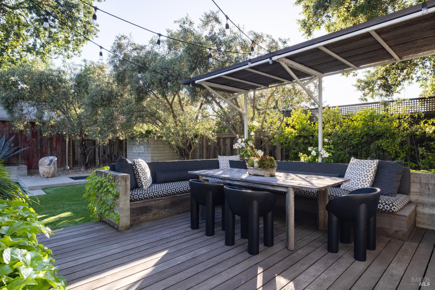 1331 Stockton Street