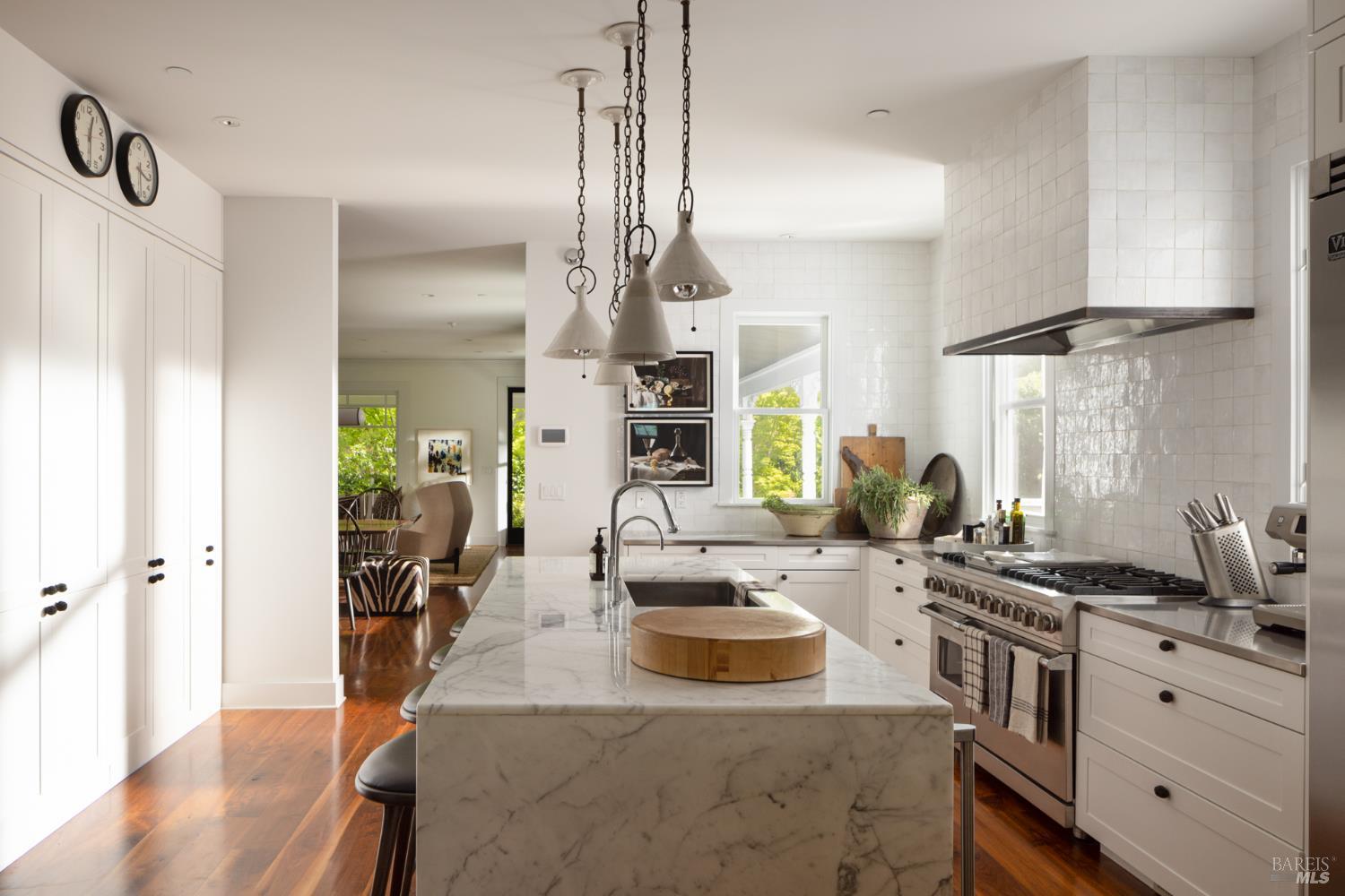 1331 Stockton Street