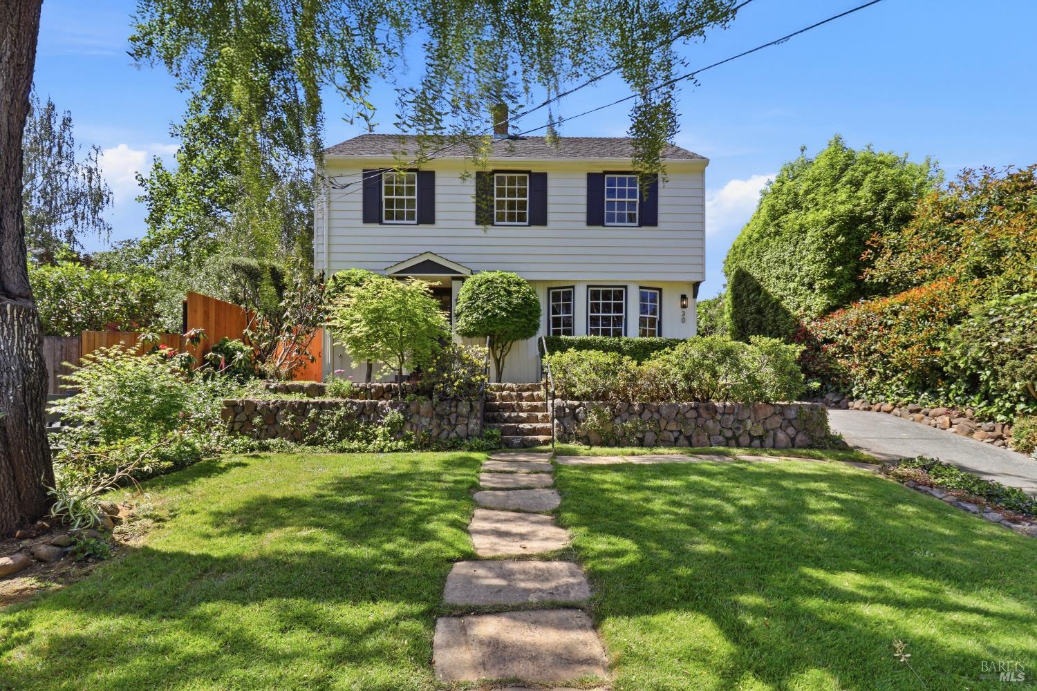 30 Walnut Avenue
