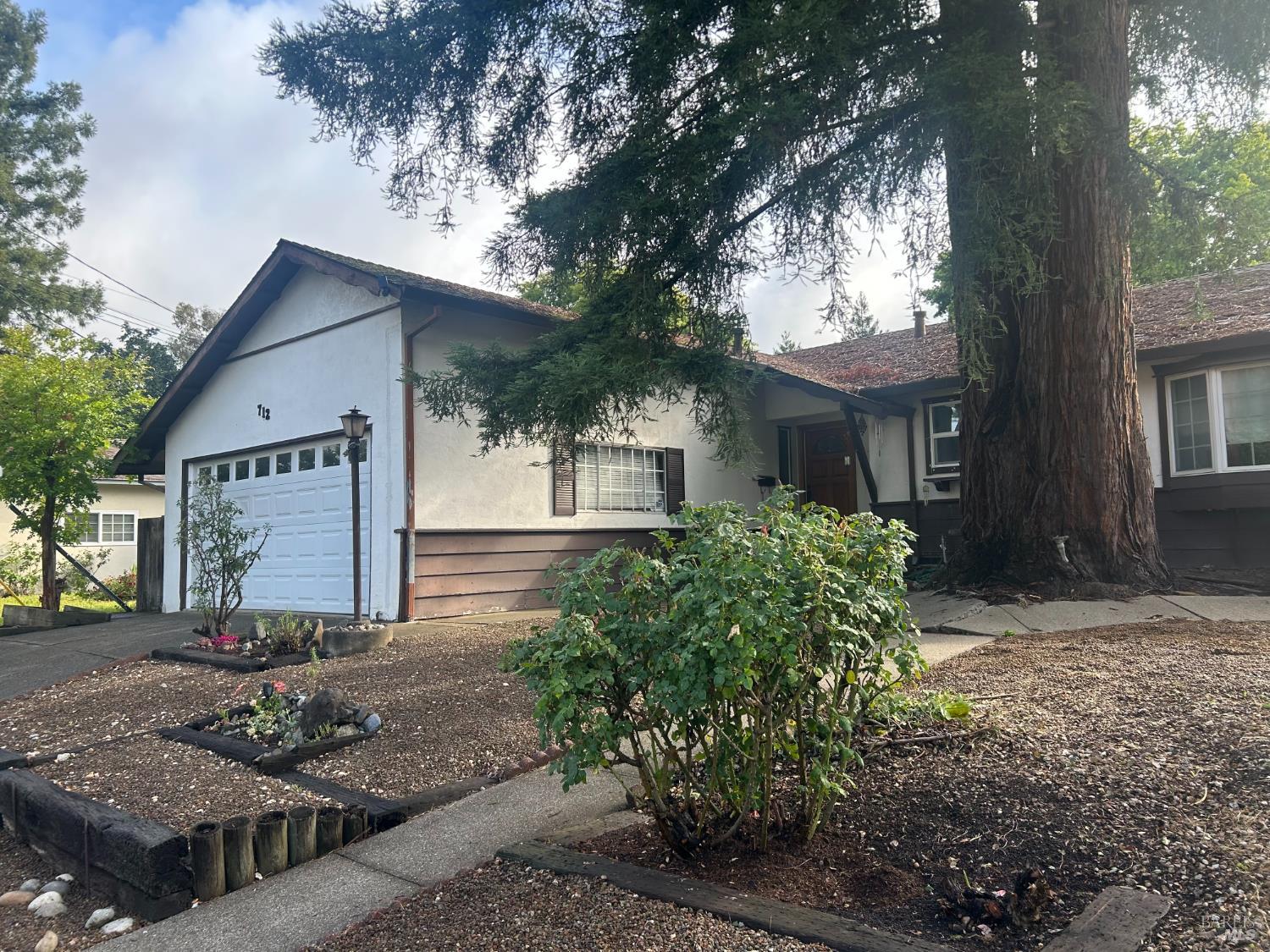 712 Jack London Drive