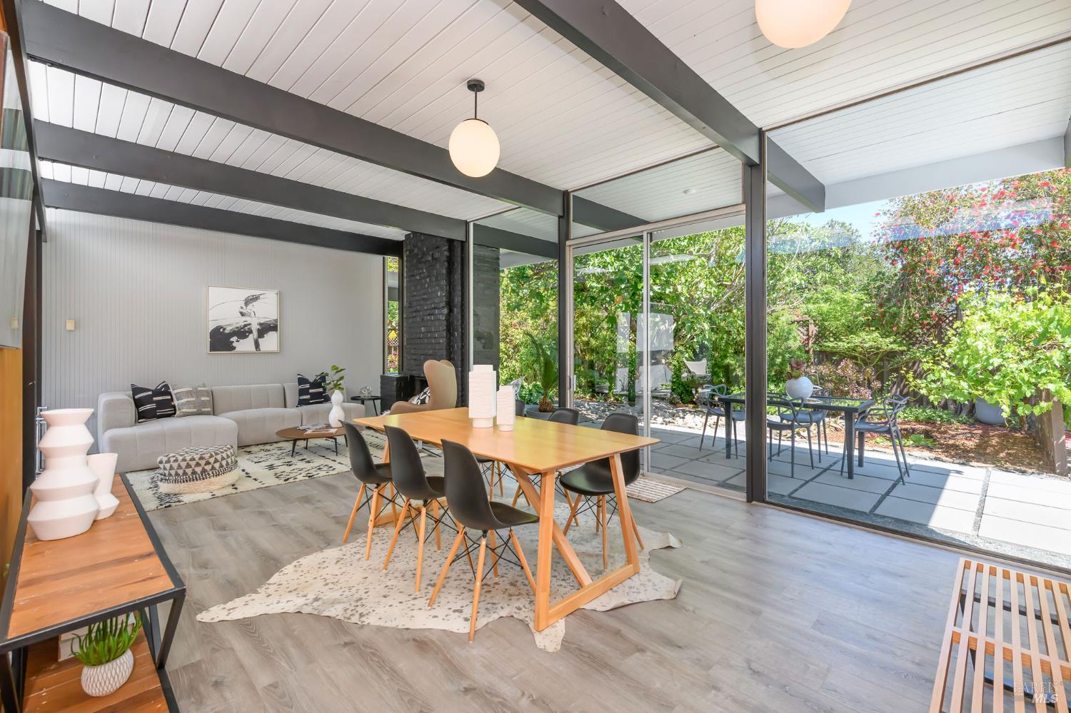 27 Sao Augustine Way