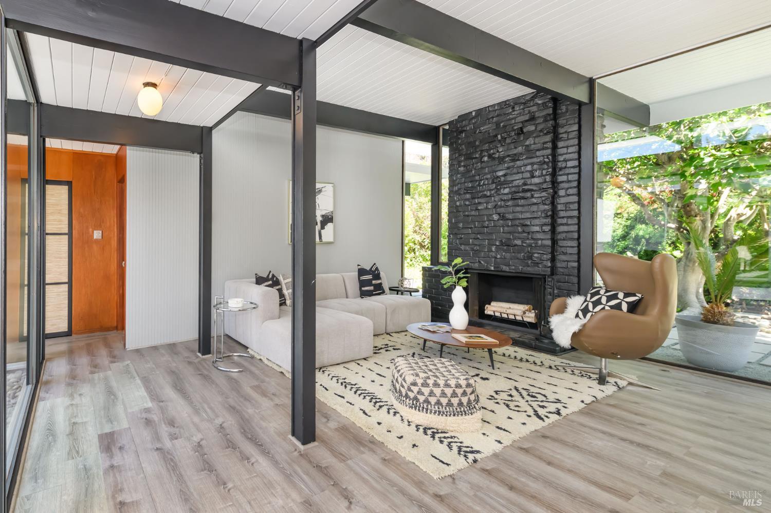 27 Sao Augustine Way