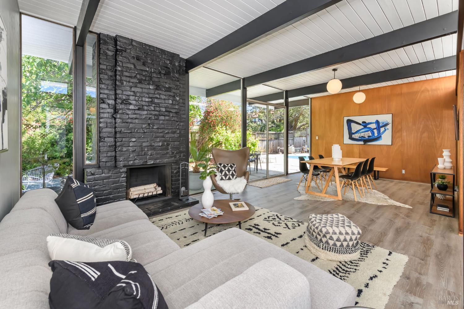 27 Sao Augustine Way